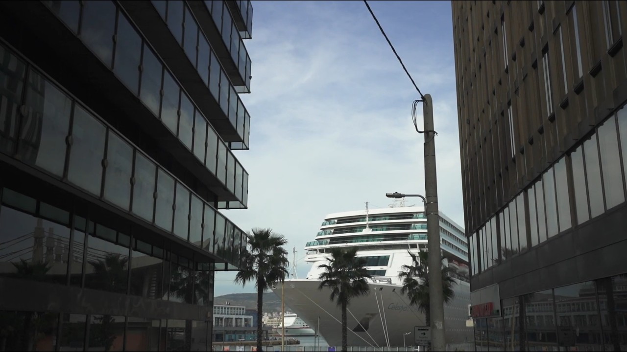 A Sea Captain from the Land