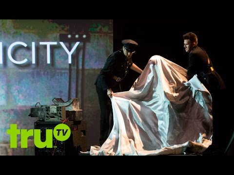 download lagu mp3 mp4 The Surrealists Fake Off, download lagu The Surrealists Fake Off gratis, unduh video klip The Surrealists Fake Off