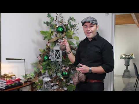 Joanna Gaines Inspired Christmas Tree / Decorate With Me Video
