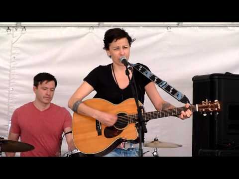 Melissa Ferrick - I Don't Want You To Change (Live @ SXSW 2013)
