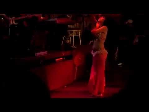 Luna Najat- Improvisacion de Derbaque