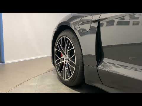 porsche Taycan 4S . Porsche Centre Newcastle