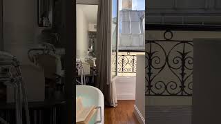 Welcome to Hotel La Pigalle, a stylish boutique hotel in Paris!🎥: @marigladkaya 