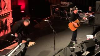 2015-01-15 Nils Lofgren, Union Chapel, London - Mud In Your Eye - tap dancing