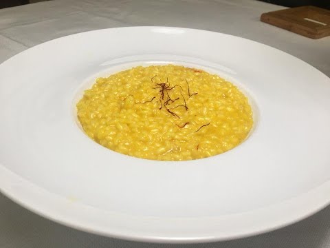 Risotto allo Zafferano - Chef Stefano Barbato
