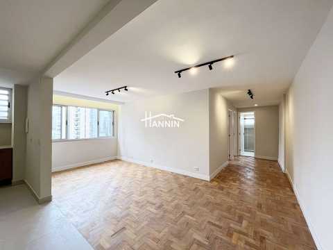 Apartamento à venda em São Paulo, Moema, com 2 quartos, 78m²