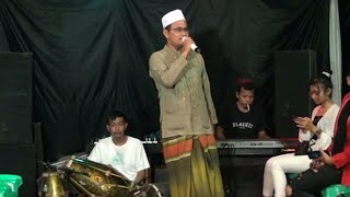 Download lagu Gak Nyangka!!!Pa USTADZ Nyanyi lagu Perjuangan Dan Doa suaranya mantap banget mp3