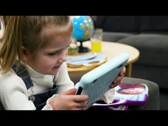 Vídeo relacionado con Pebble Gear Disney Mickey & Friends Bundle - Tablet Kids de 7 Pulgadas con Parachoques y Auriculares, Control Parental, Filtro de luz Azul, 500 Juegos, Aplicaciones, Libros electrónicos, limitador de