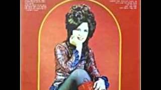 Leona Williams - Country Music In My Soul