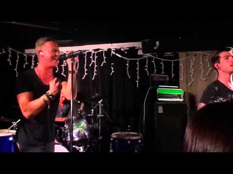 Eleven Past One - I'm Ready live