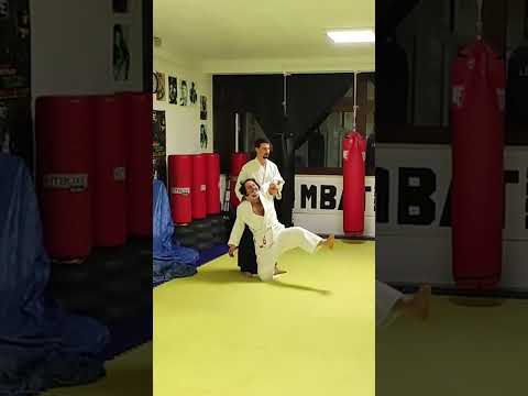 how to block from back #aikido #aikidotechniques #defence #howtodo #lesson #aikidodanielemartucci