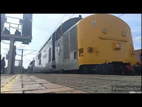 47853, 37667 Flopsie, 37688 Great Rocks on a LSL private charter 14/04/22