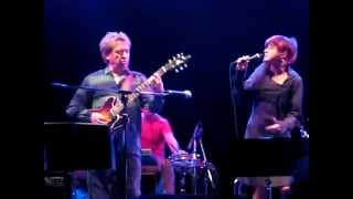 Cris Delanno e Andy Summers - Every little thing she does is magic (live)