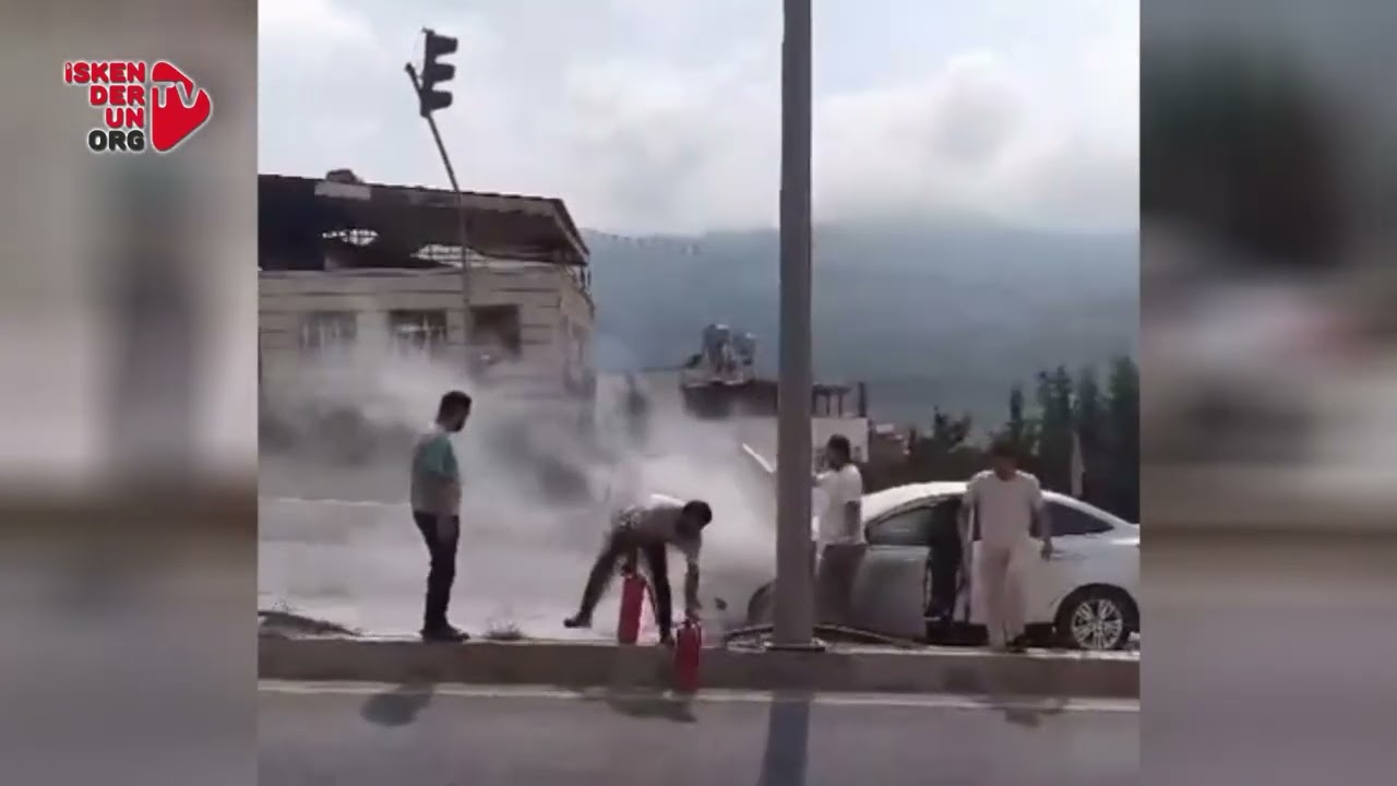 Belen’de Seyir Halindeki Otomobil Alev Topuna Döndü!