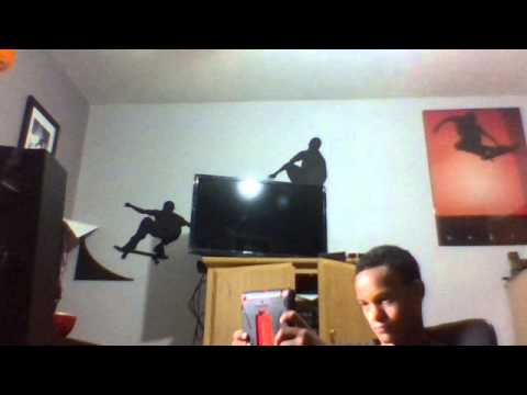 Webcam video from September 26, 2015 06:01 PM (UTC)