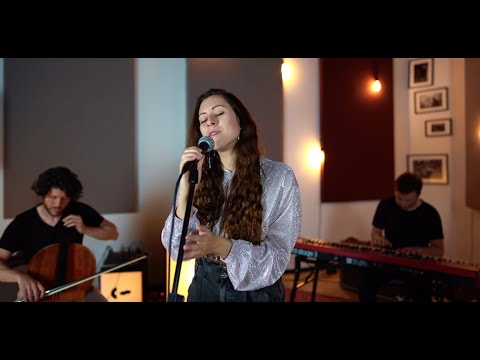 Laura Luppino - The Only One (Acoustic Version)