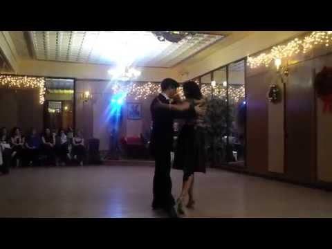 Argentine Tango: Dominic Bridge & Cecilia Piccinni - Puente alsina