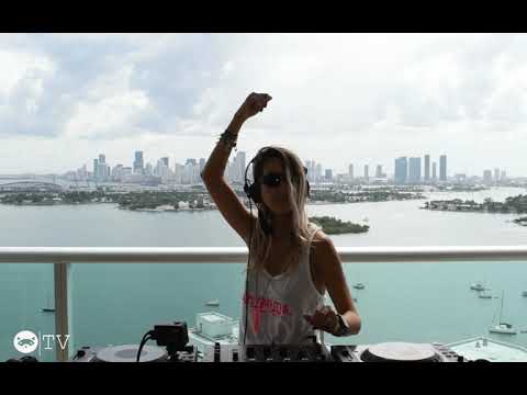 LATIN LADIES POWER edition -