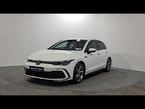 Volkswagen Golf 1.5 TSI 130HP R-Line - Image 2