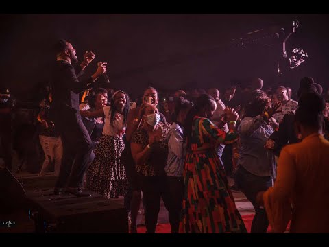 GOSPEL SILINDA - KHANIMAMBO Feat. THEMBA NYATHI