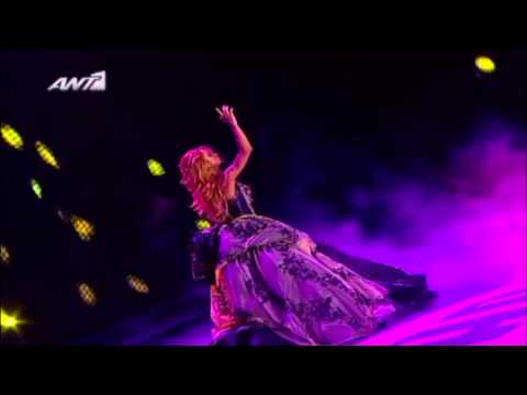 (MAD VMA 2012) Πάολα - Να μ'αφήσεις ήσυχη θέλω