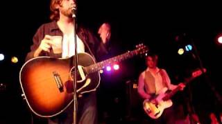 Hayes Carll- Hard Out Here- The Bottleneck- Lawrence, KS  4-2-11.MOV