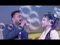लाखों में हजारों में एक तू ना नजर आई मै�