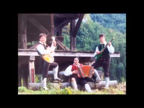 FANTJE TREH VASI - Gor na stol