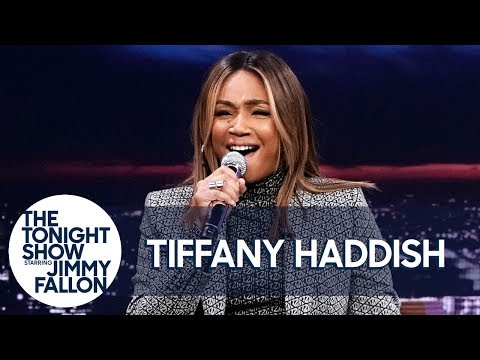 ティファニー・ハディッシュは「ハヴァ・ナギラ」でユダヤ人の遺産を祝う準備ができている (Tiffany Haddish Is Ready to Celebrate Her Jewish Heritage with "Hava Nagila")