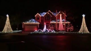 2015 Light Show - Winter Wonderland/Here Comes Santa (Snoop Dogg)