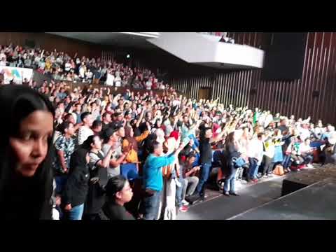 Singapore Fans Sing with Exists Reunion