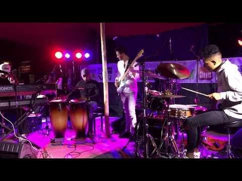 Frank McComb 2 Delft Jazz with incredible substitute drummer Kick Woudstra 'Superstitious'