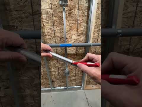 ⚡️ How to bend a 3 point saddle with a 4” obstruction  #electrician #professionalhandyman