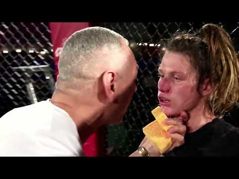 DCE 3 - Amber Klinkenberg vs Fabienne Erdas