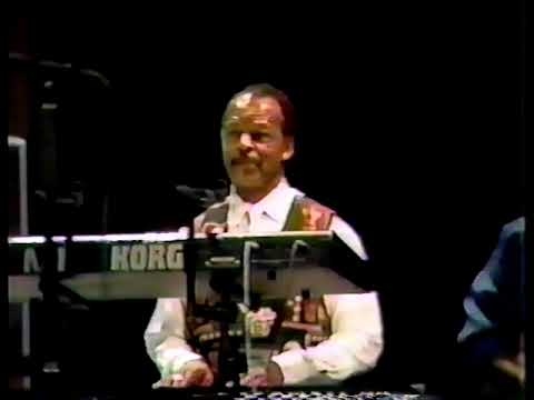 Walter Hawkins feat. The Love Center Choir Live In Washington D.C.