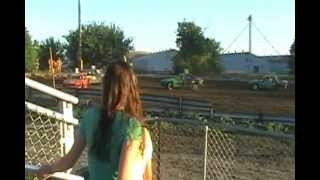 preview picture of video 'Figure8 Racing Coon Rapids, Ia  12-07-27_AH1'
