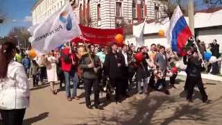preview picture of video 'Бессмертный полк // День Победы в Кирове 2013 // Victory Day Kirov 2013'