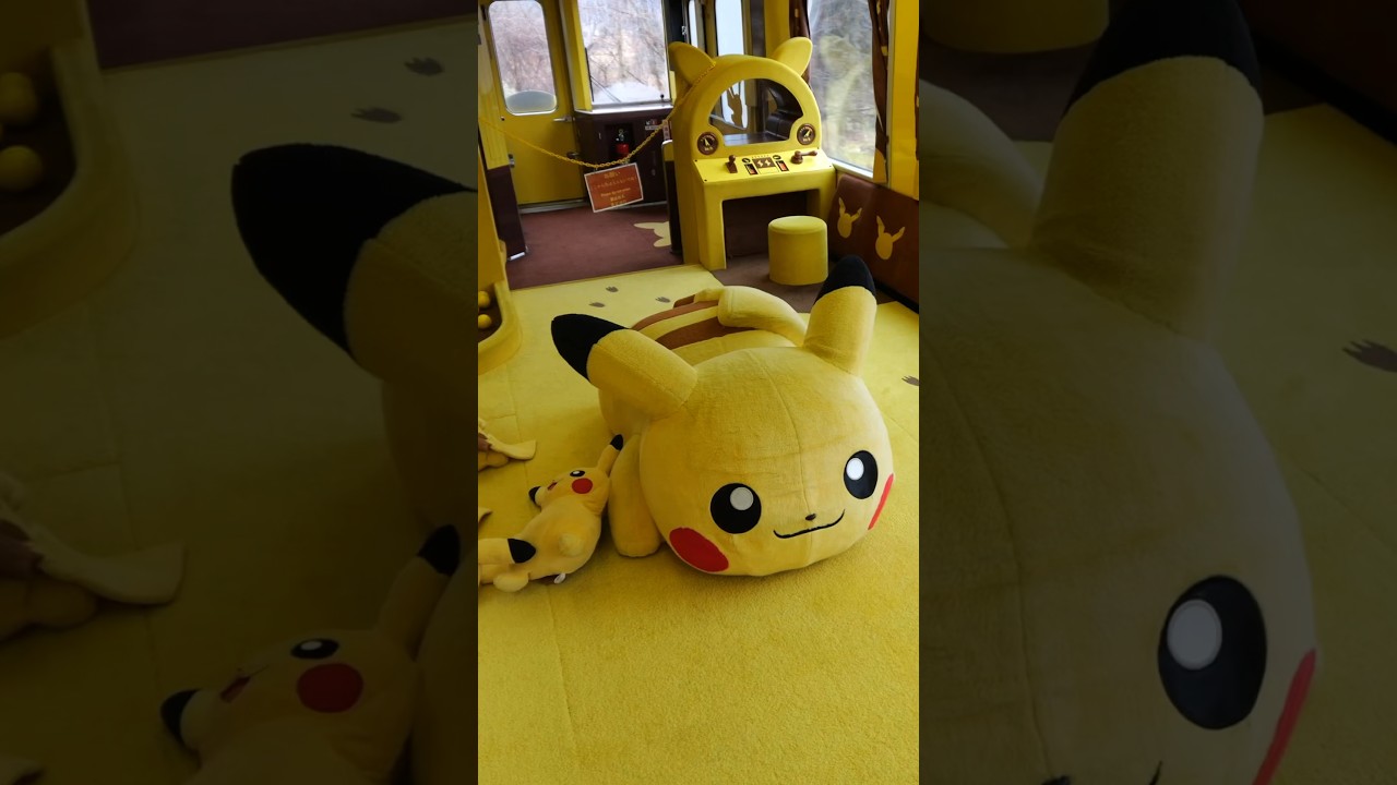 ピカチュウまみれの可愛すぎる観光列車に乗車