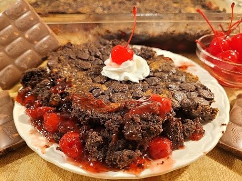 3-Ingredient Cherry Chocolate Dump Cake ๐๐ซ|๐ฐ๐จโ๐ณOld-Fashioned Recipe ๐๐โ๐ง
