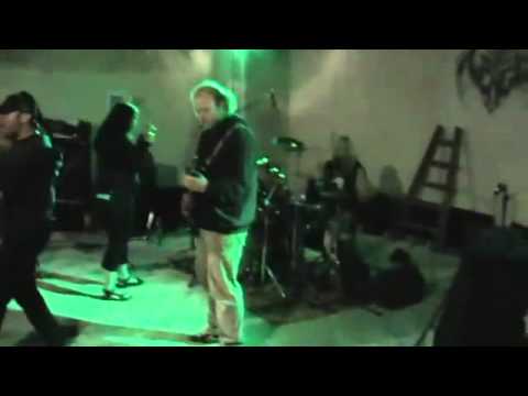 Silent Avenger - Intro + Král nebo otrok