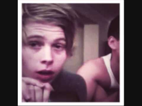 luke hemmings ▲ ~ I'm in love with you and all your little things