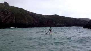 preview picture of video 'Curso perfeccionamiento playa/ría de Poo (Llanes - Asturias) en Stand Up Paddle Surf (SUP)'