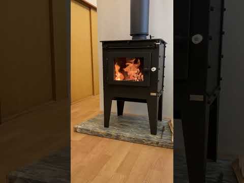 屋外暖炉またはプールの煙突?あなたが決めてください！  庭園