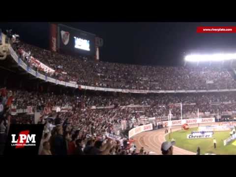 "Te alentaré hasta la muerte, te alentaré donde sea - River vs Rafaela - Torneo Final 2013" Barra: Los Borrachos del Tablón • Club: River Plate • País: Argentina