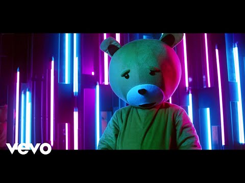 Medy, Timon - Bisous (Official Video)