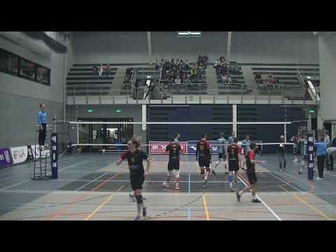 De Stadsjochies VVU HS1 - Volley Tilburg HS1 9-12-2023 deel 4