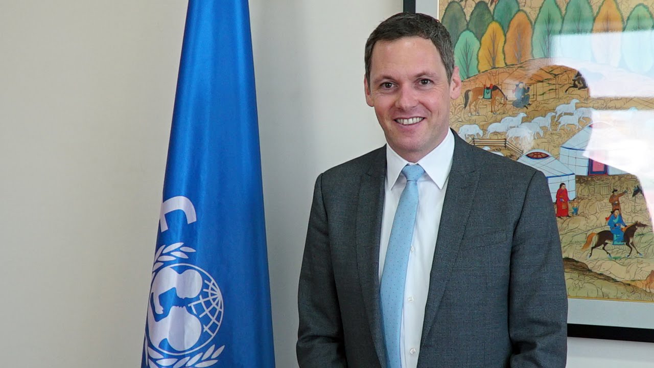 Roberto Benes I UNICEF Representative for Mongolia - YouTube