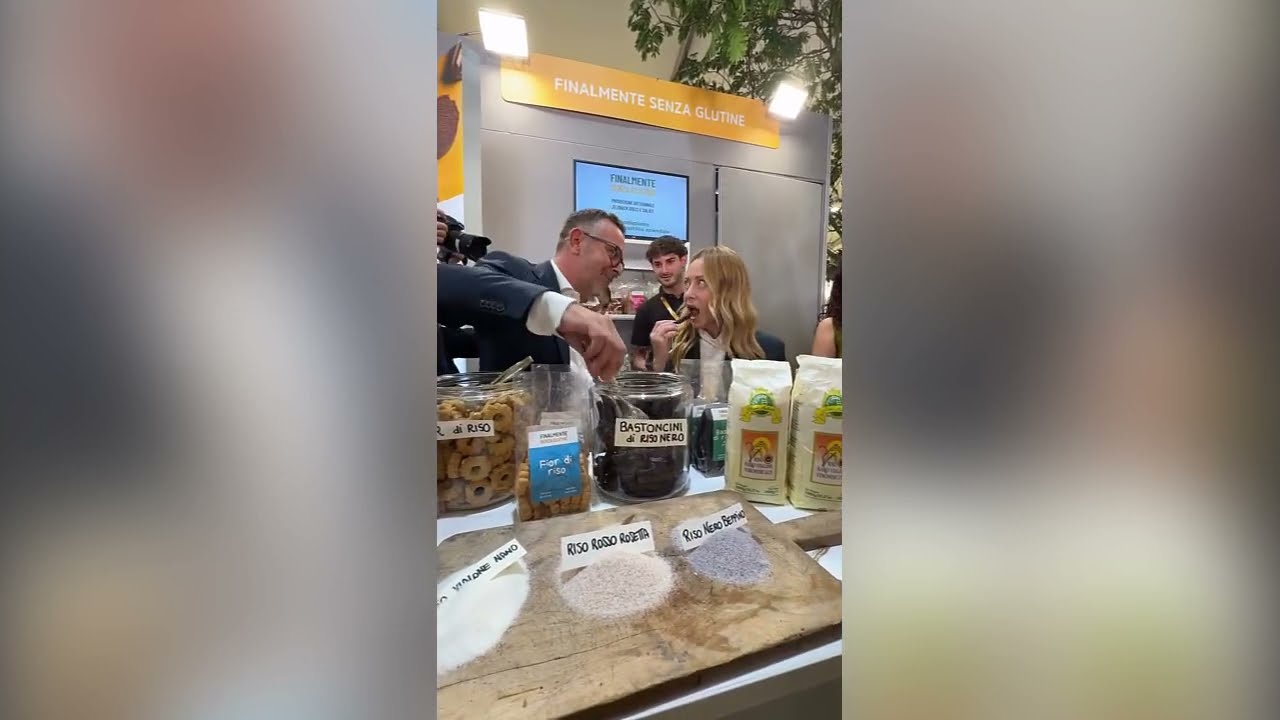 GIORGIA MELONI VISITA LO STAND DI FINALMENTESENZAGLUTINE AL FESTIVAL INTERNAZIONALE DEL RISO