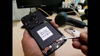 como quitar centro de carga moto e5 play