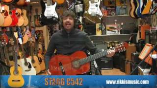 Video thumbnail for Stagg C542 Classical Guitar Review by Rikki's Music Shop, Edinburgh by RikkisMusicShop